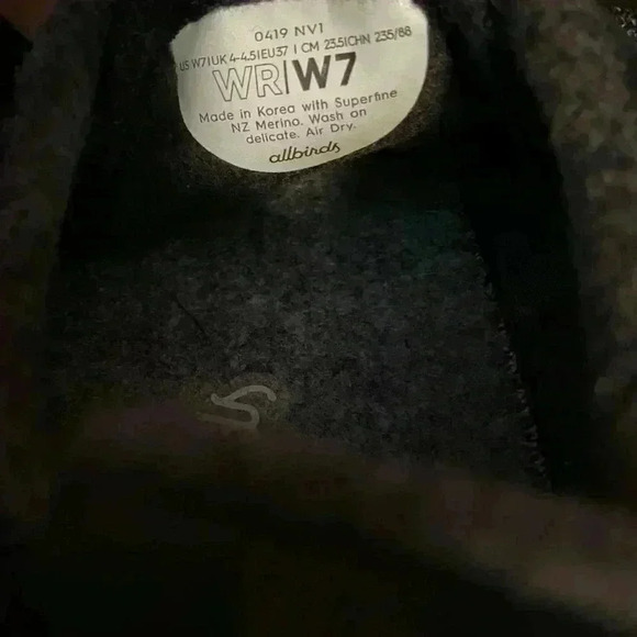 Allbirds Shoes - Picture 5 of 7